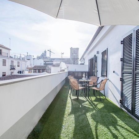 Apartamento Atico Real Suites غرناطة المظهر الخارجي الصورة