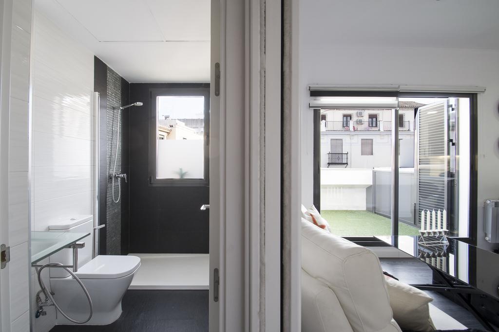 Apartamento Atico Real Suites غرناطة المظهر الخارجي الصورة