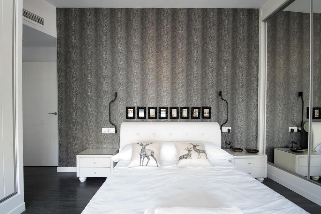 Apartamento Atico Real Suites غرناطة المظهر الخارجي الصورة